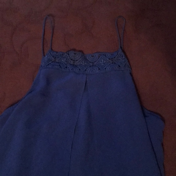 Top - Picture 2 of 3